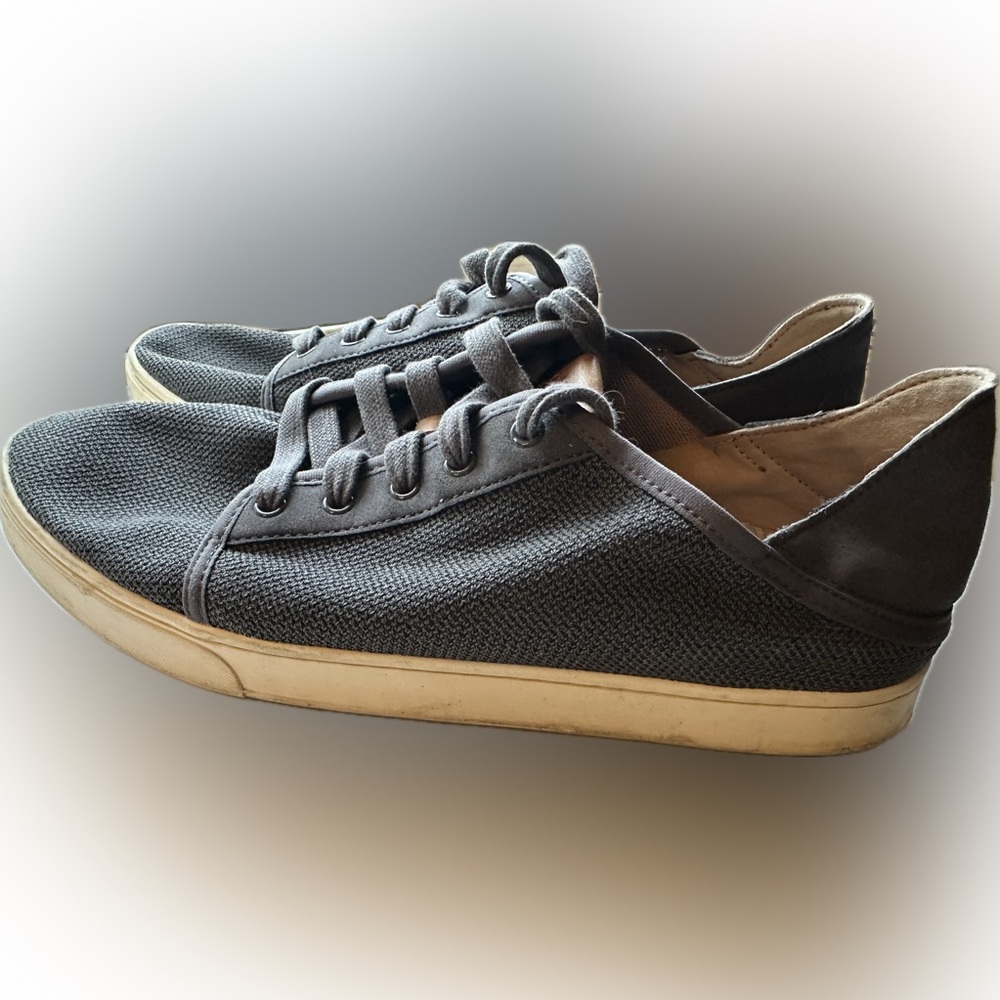 WoMen's OluKai Gray Casual Sneakers size 11